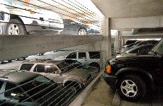 A new policy adopted by Loyola, which allows resident freshmen parking privileges for the first time since 1999, creates a strain on the availability of parking spaces in the West Road garage for commuters, faculty and staff. 