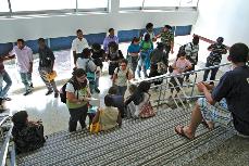 Students wait to meet with architect Henry Munoz on Oct. 12.