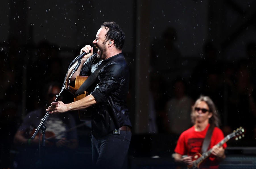 The Dave Matthews Band plays in rain at 1st weekend of Jazz Fest.