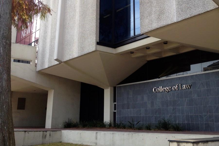 College of Law dean resigns