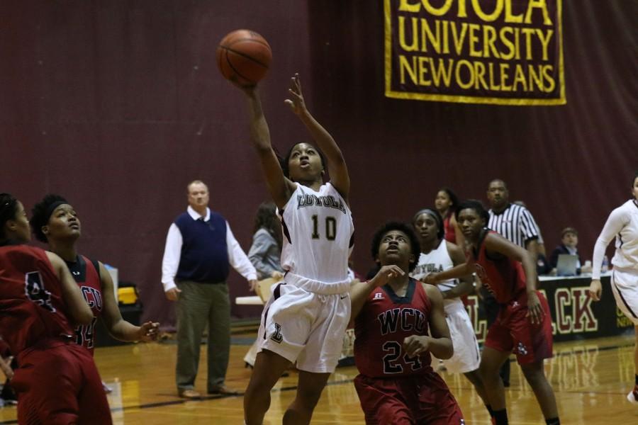 Loyola sophomore guard Zoie Miller shoots a layup in the first quarter of their game against William Carey University in the Den on Jan 23, 2016. The women defeated William Carey, their SSAC rival, 71-62, increasing their win streak to 8 games and their overall record to 15-3.