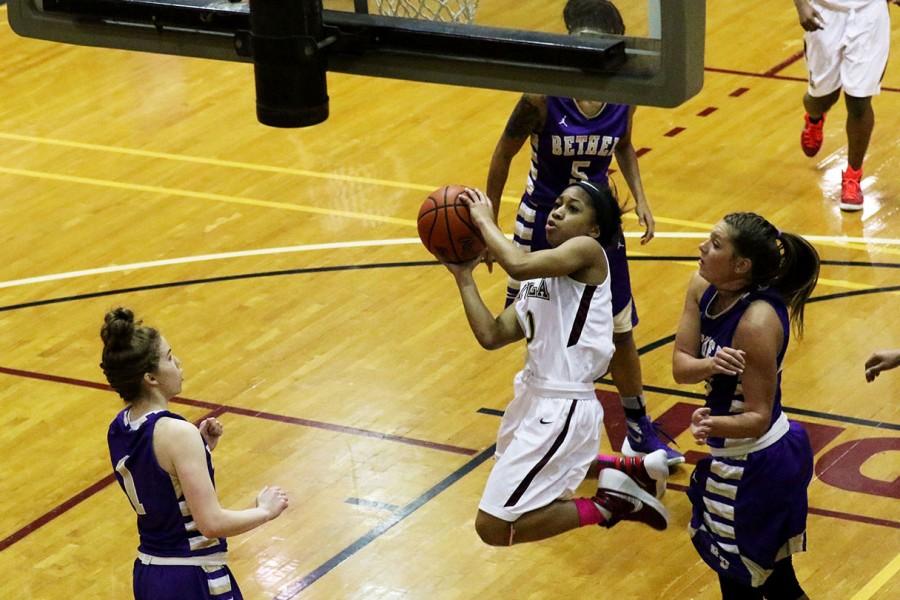 Zoie Miller, Loyola sophomore guard, drives the lane for a layup in the second half of their game against SSAC rival Bethel University. Bethel University, which is ranked no. 4 in the NAIA, defeated no. 25 Loyola 71-52.