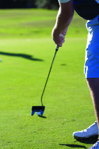 Members of the Wolf Pack Golf Team play a practice match January 24, 2017, at the Audubon Park New Orleans, Louisiana, for practice. Drew Goff,team head coach, said he had a talented team to work with, and he looks forward to helping them fulfilling their potential. Photo by Osama Ayyad Photo credit: Osama Ayyad