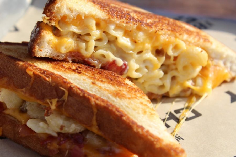 Mac+N+Cheezy+from+The+Big+Cheezy.