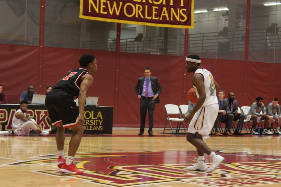 Mas communication senior Nick Parker (1) dribbling upcourt against a Martin Methodist defender. Parker had 9 points in the win. Photo credit: Andres Fuentes