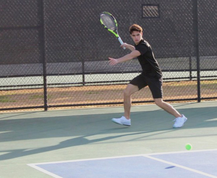 Business management sophomore Galileo Cabrales facing off Martin Methodist University during the Southern States Athletic Conference Roundup Feb. 16, 2018, in Mobile, Alabama. Loyola mens and womens teams won against conference opponents at the tournament. Photo credit: Loyola University Athletics