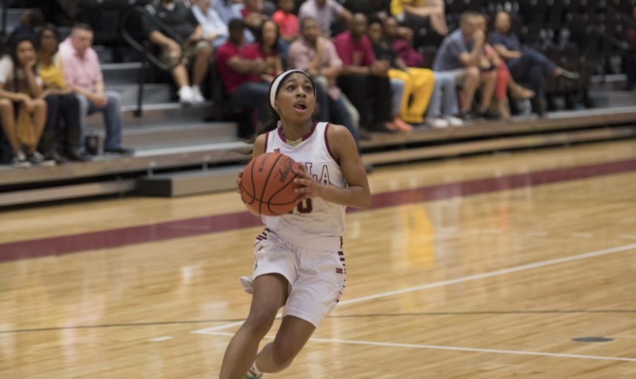 Zoie Miller (10), mass communication senior, wins the Southern States Athletic Conference Player of the Year award. This is the first time a member of the Wolf Pack basketball program won the award since the 2008-09 season. Photo credit: Loyola University Athletics