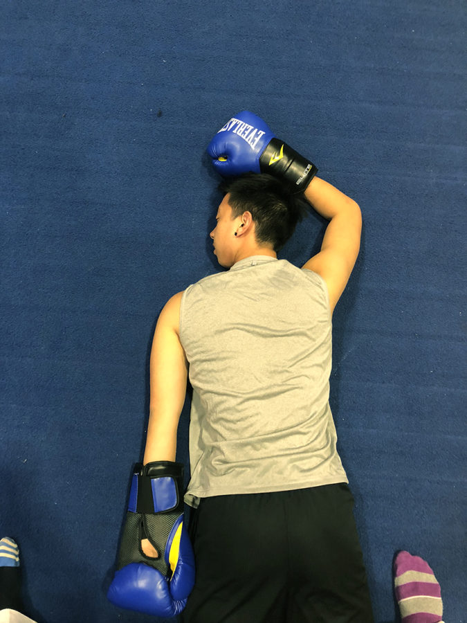 While taking on boxing in Loyola’s University Sports Complex, sports columnist JC Canicosa did not exactly “float like a butterfly.” However, he found a “hidden gem” where students can spend an afternoon. Photo credit: Jose Taveras