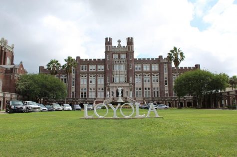 The Loyola sign sits outside Marquette Hall on May 17, 2020. President Tania Tetlow announced May 20 that the university will resume on-campus classes in August despite the COVID-19 pandemic. Photo credit: Alexandria Whitten