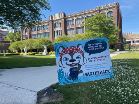 Sign in front of Bobet Hall encouraging student vaccinations on April 12, 2021. All students who are eligible for a vaccine booster shot were required to receive one and submit proof by Jan. 10.