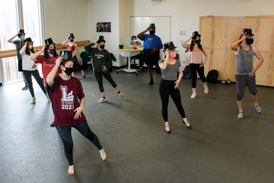 Hardy Weaver leads musical theatre students in a Chorus Line dance routine during Musical Theatre Masterclass, Tuesday, March 30. With Loyolas new fall plans, classes like these can return to full capacity once again. Photo credit: Madeline Taliancich