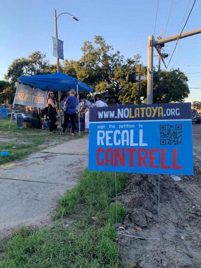 Recall Cantrell sign and tent