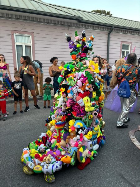 Uptown celebrates Midsummer Mardi Gras with flamboyant parade