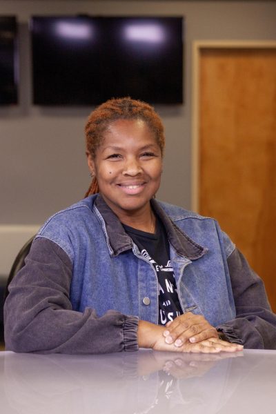 Dominique Campbell