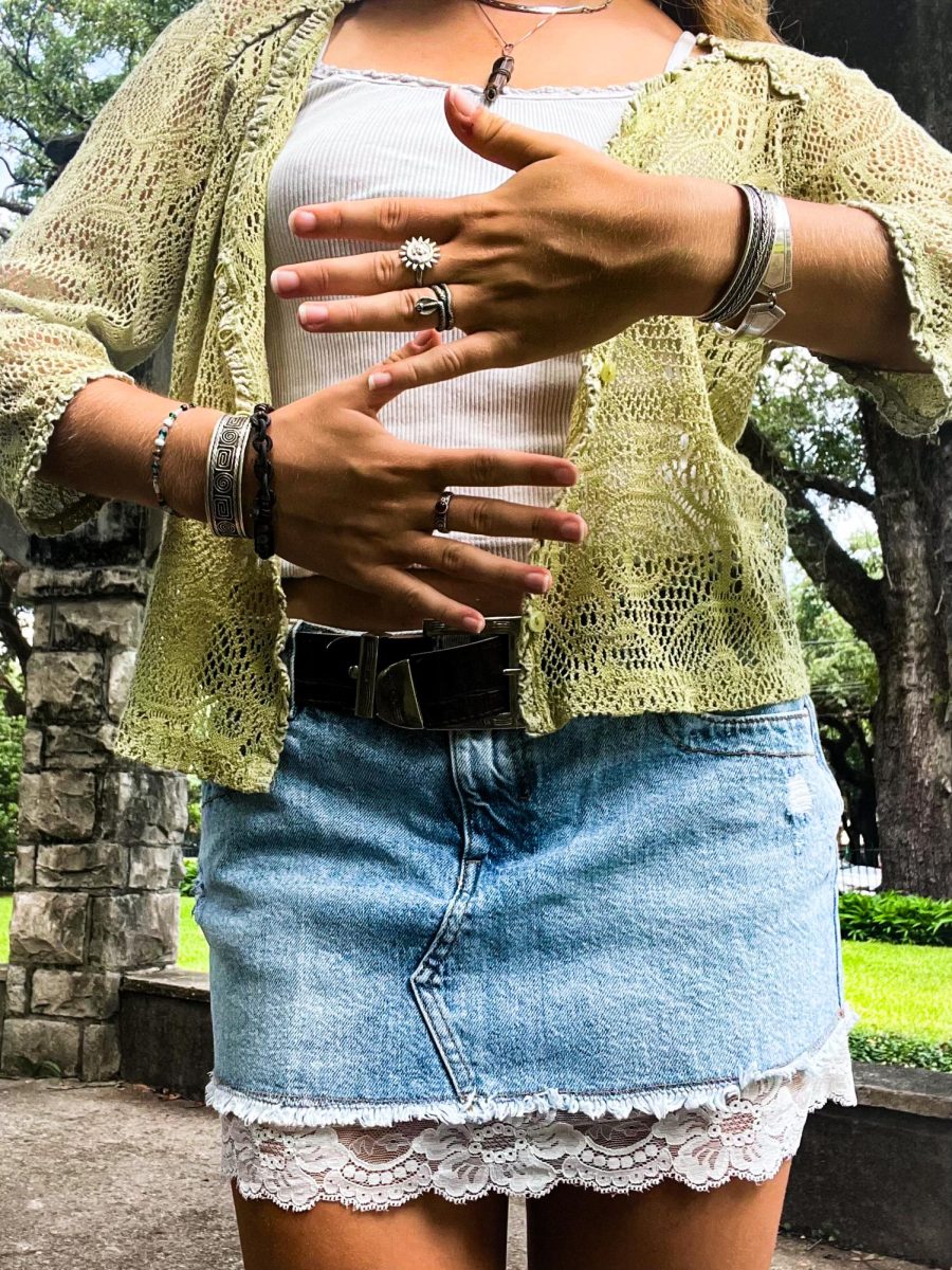 Loyola students embrace fall fashion despite New Orleans’ hot August temperatures