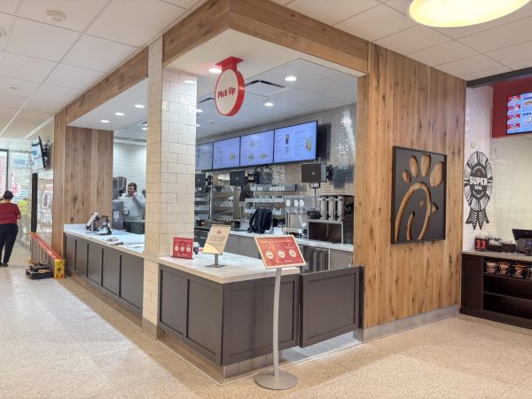 The new Chick- fill-a in the Danna Center food court.  e new location opened to
the student body on Monday 25, 2025. Lily Bordelon/ e Maroon